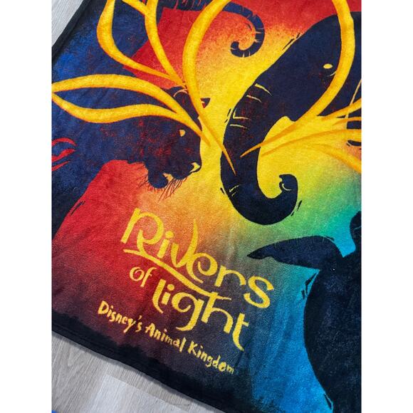 Disney Parks Rivers‎ of Fleece Throw Blanket Animal Kingdom - Picture 10 of 10